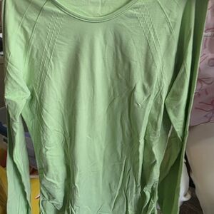 Women's Green Long Sleeve Top